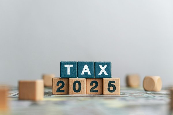 Réduisez vos impôts en 2025 : 7 stratégies à adopter